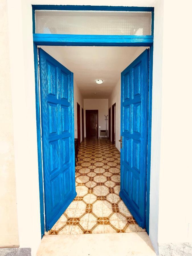 Sa Domu Zara - Ampia Casa Con Terrazzo Villa Pula Exterior foto